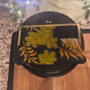 Stylish Black and Gold Leaf Clutch